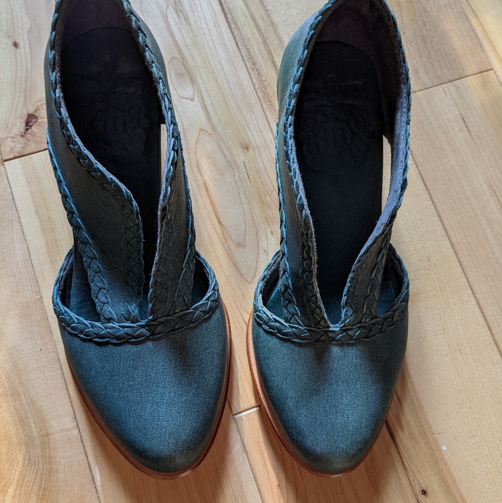 Balielf shoes